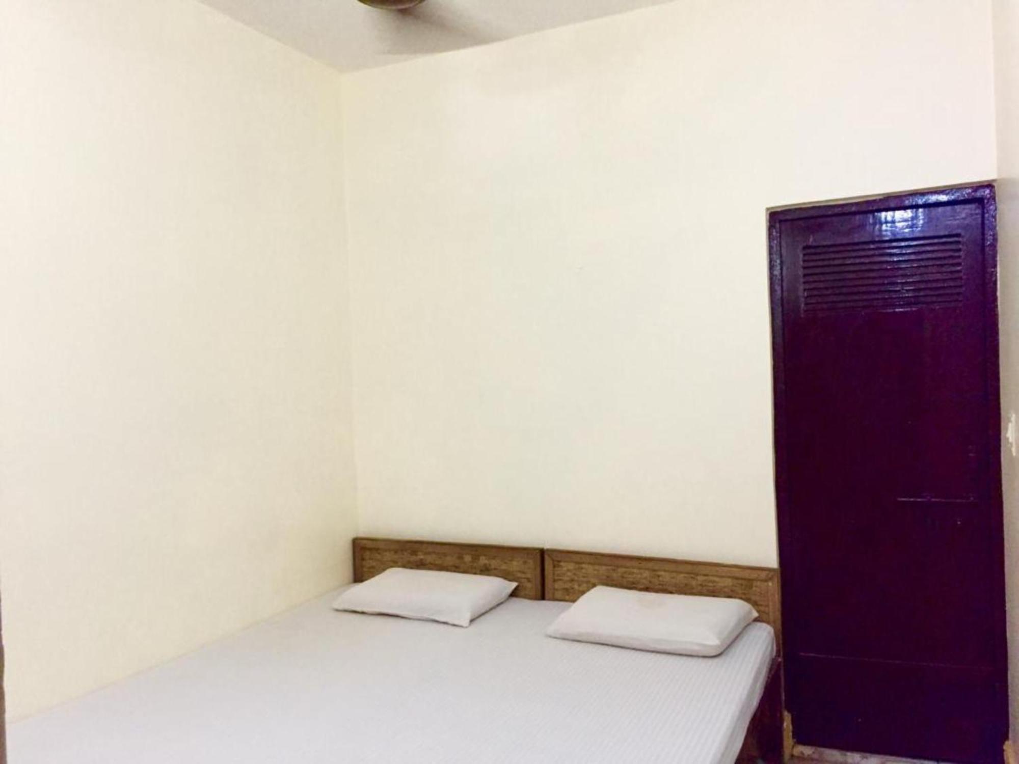 Grg Shanti Guest House Varanasi Near Manikarnika Ghat Exterior photo