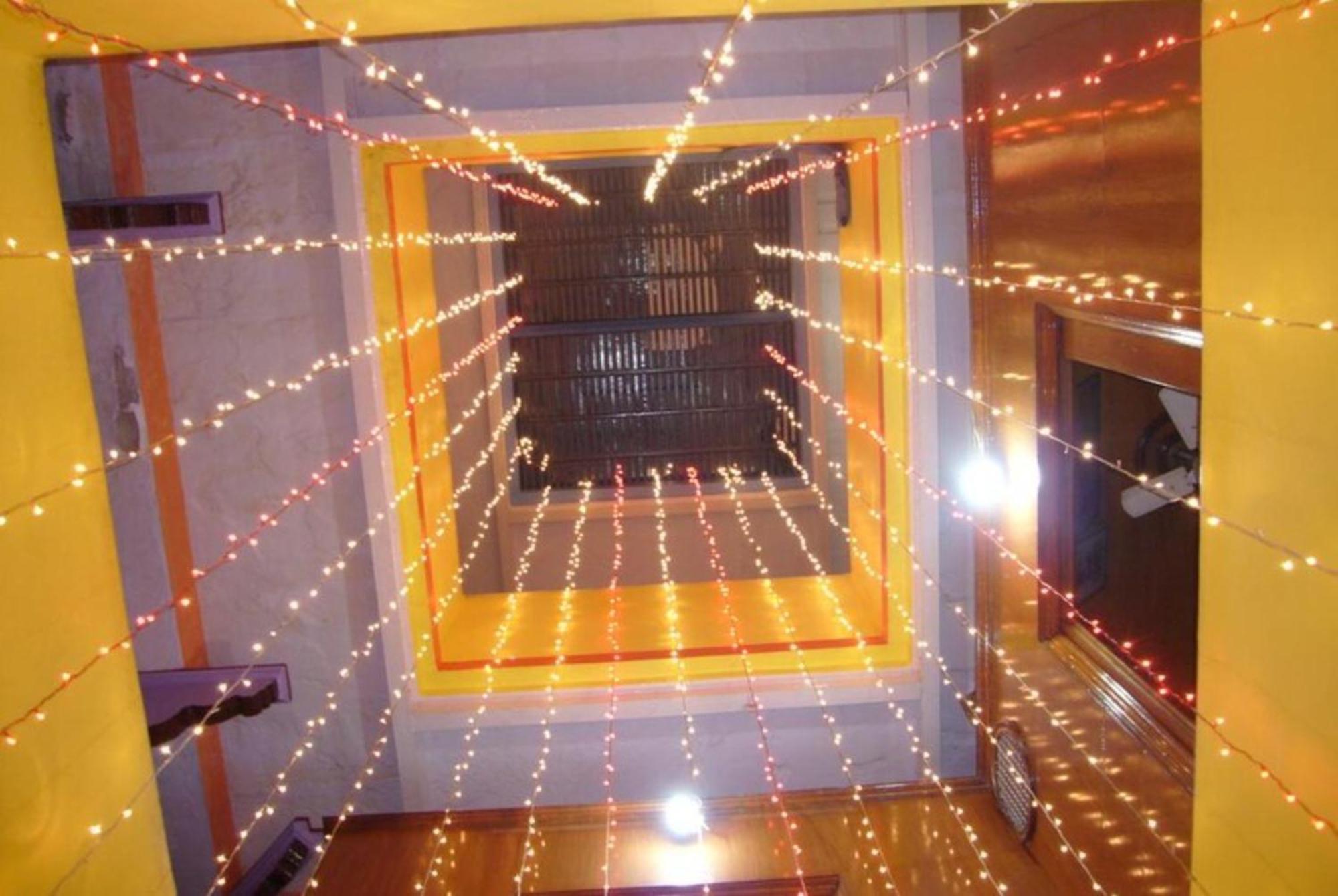 Grg Shanti Guest House Varanasi Near Manikarnika Ghat Exterior photo