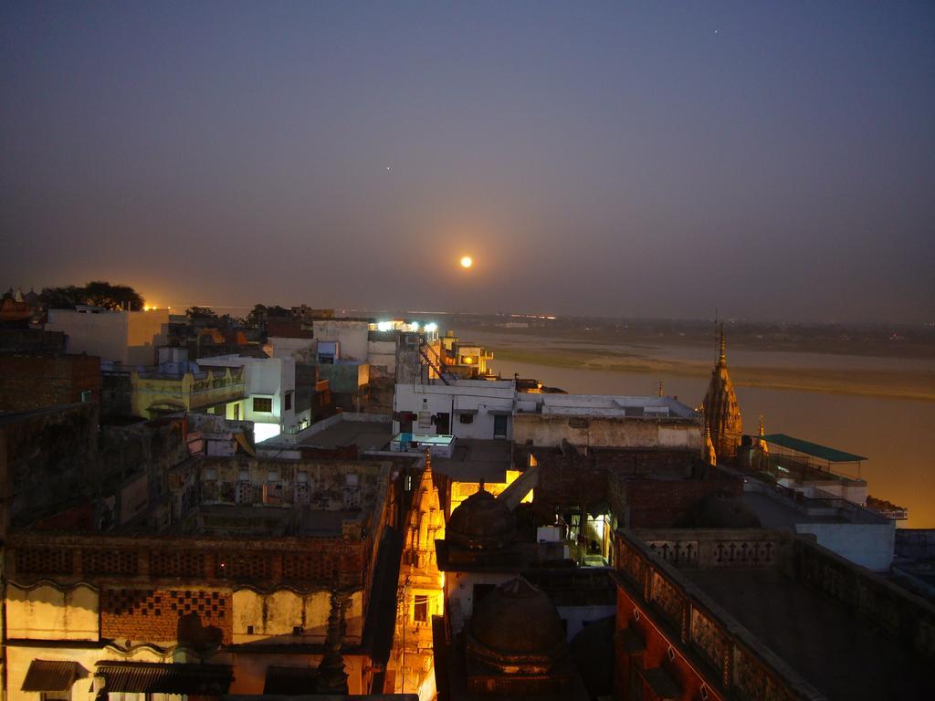 Grg Shanti Guest House Varanasi Near Manikarnika Ghat Exterior photo