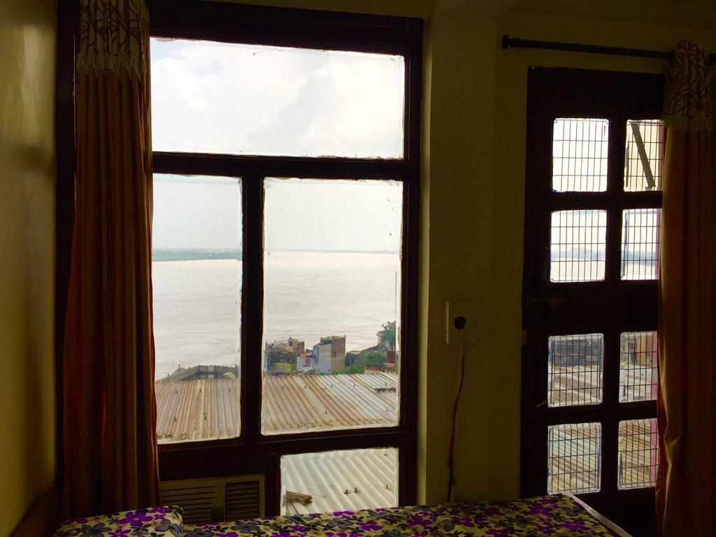 Grg Shanti Guest House Varanasi Near Manikarnika Ghat Exterior photo