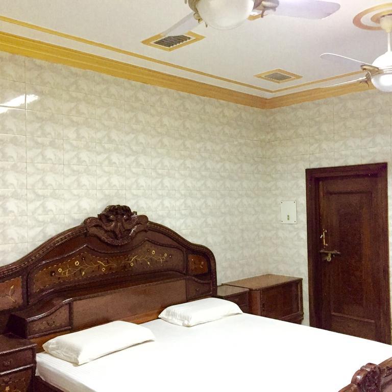 Grg Shanti Guest House Varanasi Near Manikarnika Ghat Exterior photo